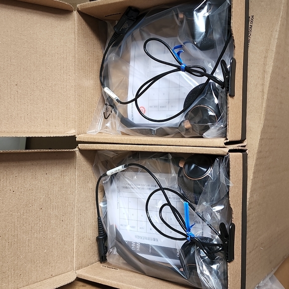 Plantronics HW520 HEADSET - Picture 2 of 4